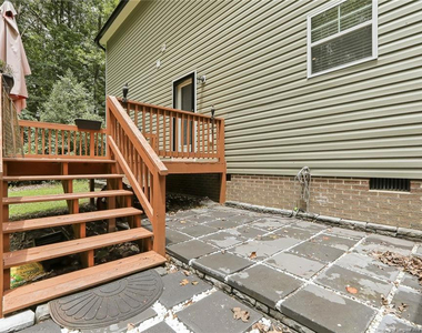407 W Mooring - Photo Thumbnail 19
