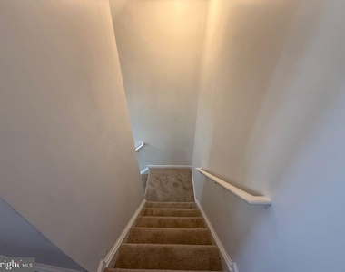 1404 Graham Drive - Photo Thumbnail 70