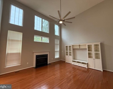 1404 Graham Drive - Photo Thumbnail 37