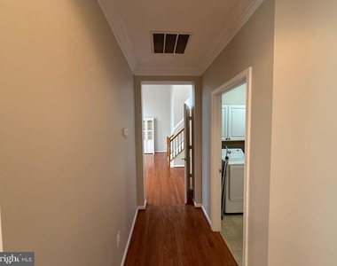1404 Graham Drive - Photo Thumbnail 20