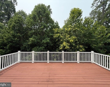 1404 Graham Drive - Photo Thumbnail 31