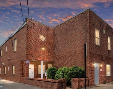 620 Kenmore Avenue - Photo Thumbnail 9