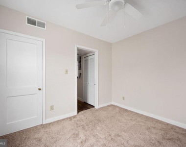 620 Kenmore Avenue - Photo Thumbnail 7