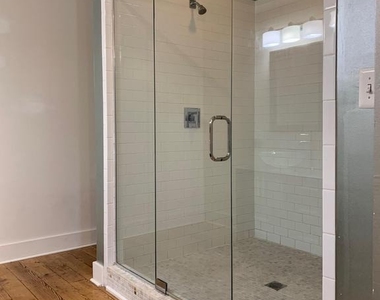 311 William Street - Photo Thumbnail 12
