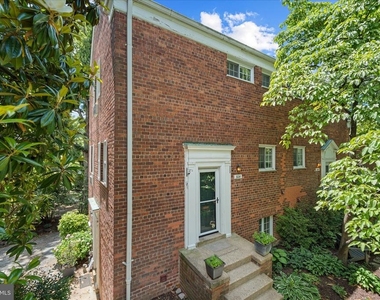 3226 Gunston Road - Photo Thumbnail 1