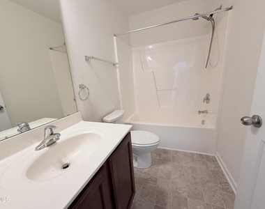 536 Gooseberry Drive - Photo Thumbnail 13