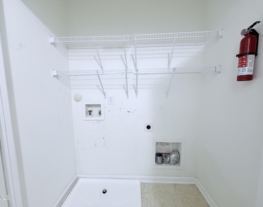 536 Gooseberry Drive - Photo Thumbnail 15