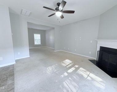 536 Gooseberry Drive - Photo Thumbnail 2