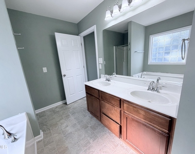 536 Gooseberry Drive - Photo Thumbnail 10