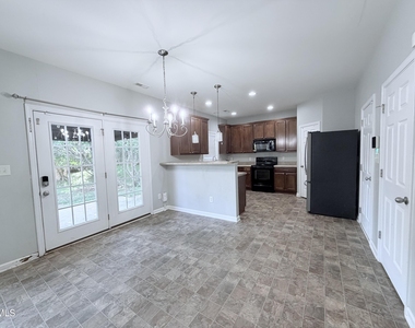 536 Gooseberry Drive - Photo Thumbnail 3
