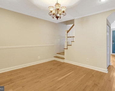 619 N Henry Street - Photo Thumbnail 14