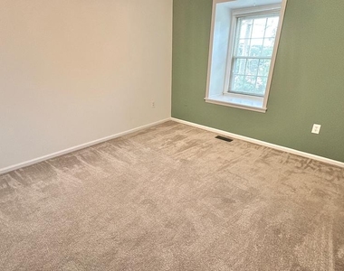 5111 Heritage Lane - Photo Thumbnail 39