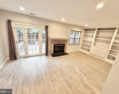 5111 Heritage Lane - Photo Thumbnail 5