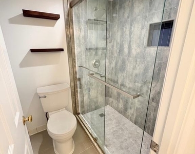 5111 Heritage Lane - Photo Thumbnail 32