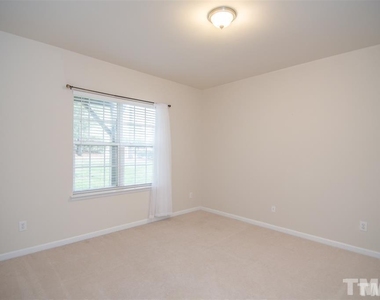 409 Coral Creek Lane - Photo Thumbnail 22