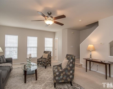 409 Coral Creek Lane - Photo Thumbnail 10