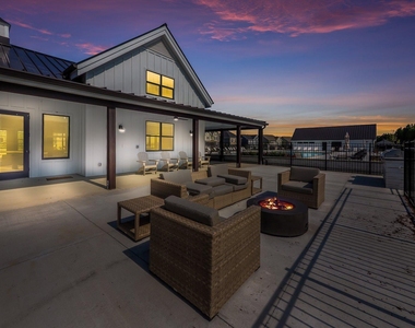 3011 Early Planting Avenue - Photo Thumbnail 54