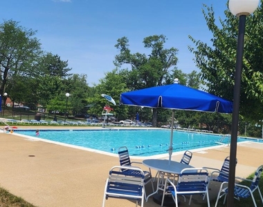 3347 S Wakefield - Photo Thumbnail 24