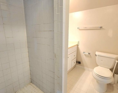 3347 S Wakefield - Photo Thumbnail 19