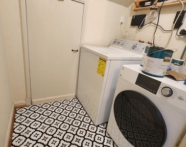 3347 S Wakefield - Photo Thumbnail 15
