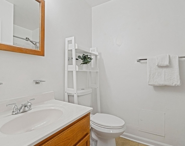 1141 N Vernon Street - Photo Thumbnail 28