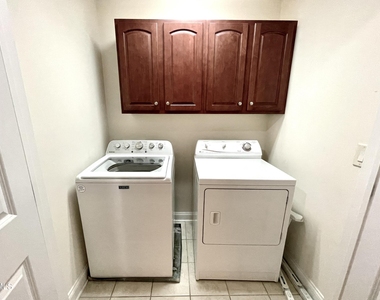 9519 Dellbrook Court - Photo Thumbnail 33