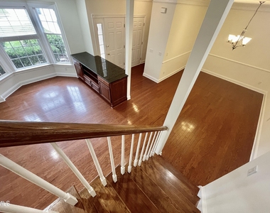 9519 Dellbrook Court - Photo Thumbnail 16