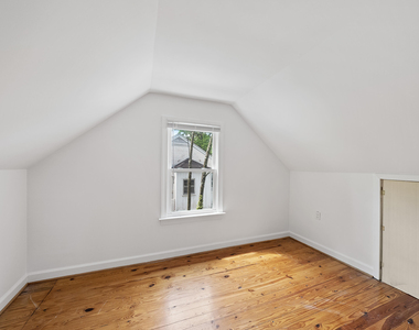 2924 Oberlin Road - Photo Thumbnail 23