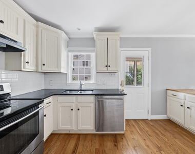 2924 Oberlin Road - Photo Thumbnail 18
