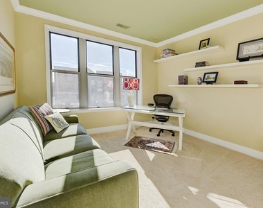 1800 Wilson Boulevard - Photo Thumbnail 22