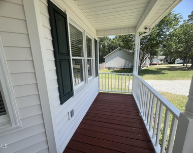 500 Chinaberry Lane - Photo Thumbnail 1