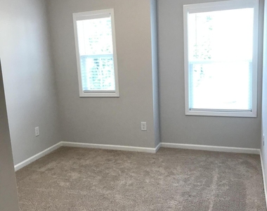 828 Oak Center Drive - Photo Thumbnail 24