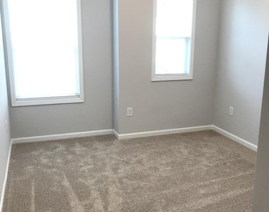 828 Oak Center Drive - Photo Thumbnail 23