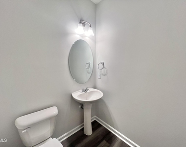2533 Chert Lane - Photo Thumbnail 9
