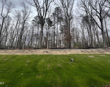 2533 Chert Lane - Photo Thumbnail 26