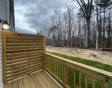 2533 Chert Lane - Photo Thumbnail 12