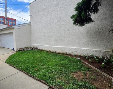 4261 River Road - Photo Thumbnail 15