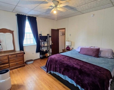 4261 River Road - Photo Thumbnail 10
