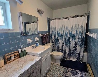 4261 River Road - Photo Thumbnail 12