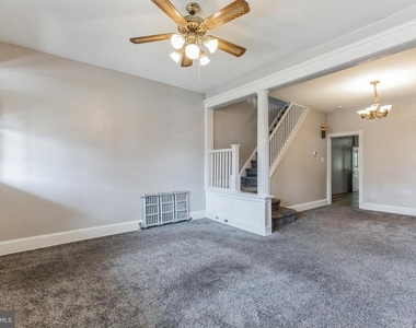 427 Ripka Street - Photo Thumbnail 5