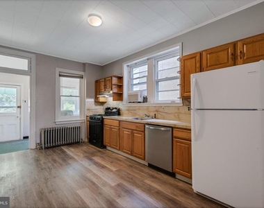 427 Ripka Street - Photo Thumbnail 10
