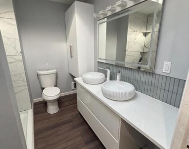 516 E Mayland Street - Photo Thumbnail 13