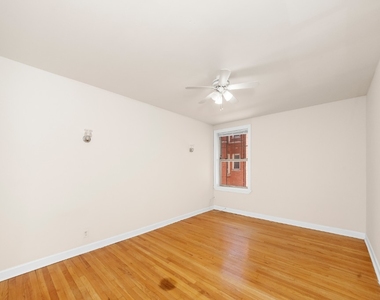 550 W Aldine - Photo Thumbnail 5