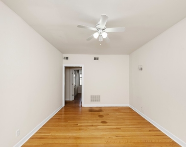 550 W Aldine - Photo Thumbnail 4
