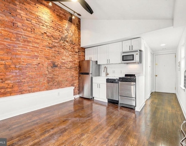 1616 Spruce Street - Photo Thumbnail 6