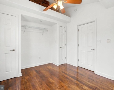 1616 Spruce Street - Photo Thumbnail 13