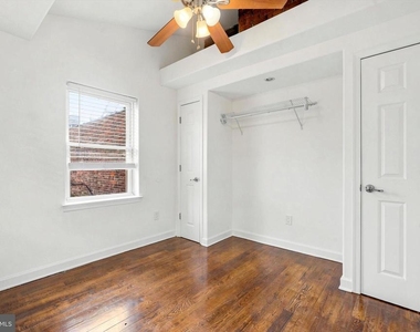 1616 Spruce Street - Photo Thumbnail 12
