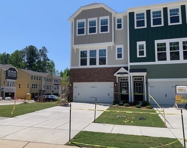2881 Macintosh Woods Drive - Photo Thumbnail 1