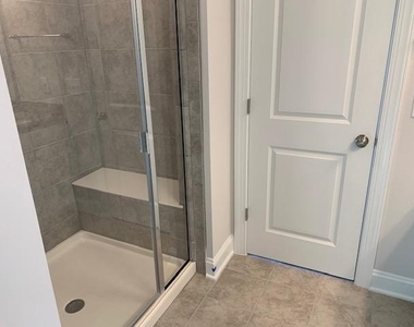 2881 Macintosh Woods Drive - Photo Thumbnail 14