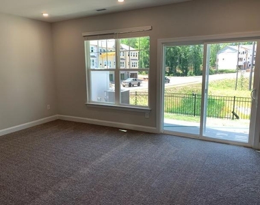 2881 Macintosh Woods Drive - Photo Thumbnail 20